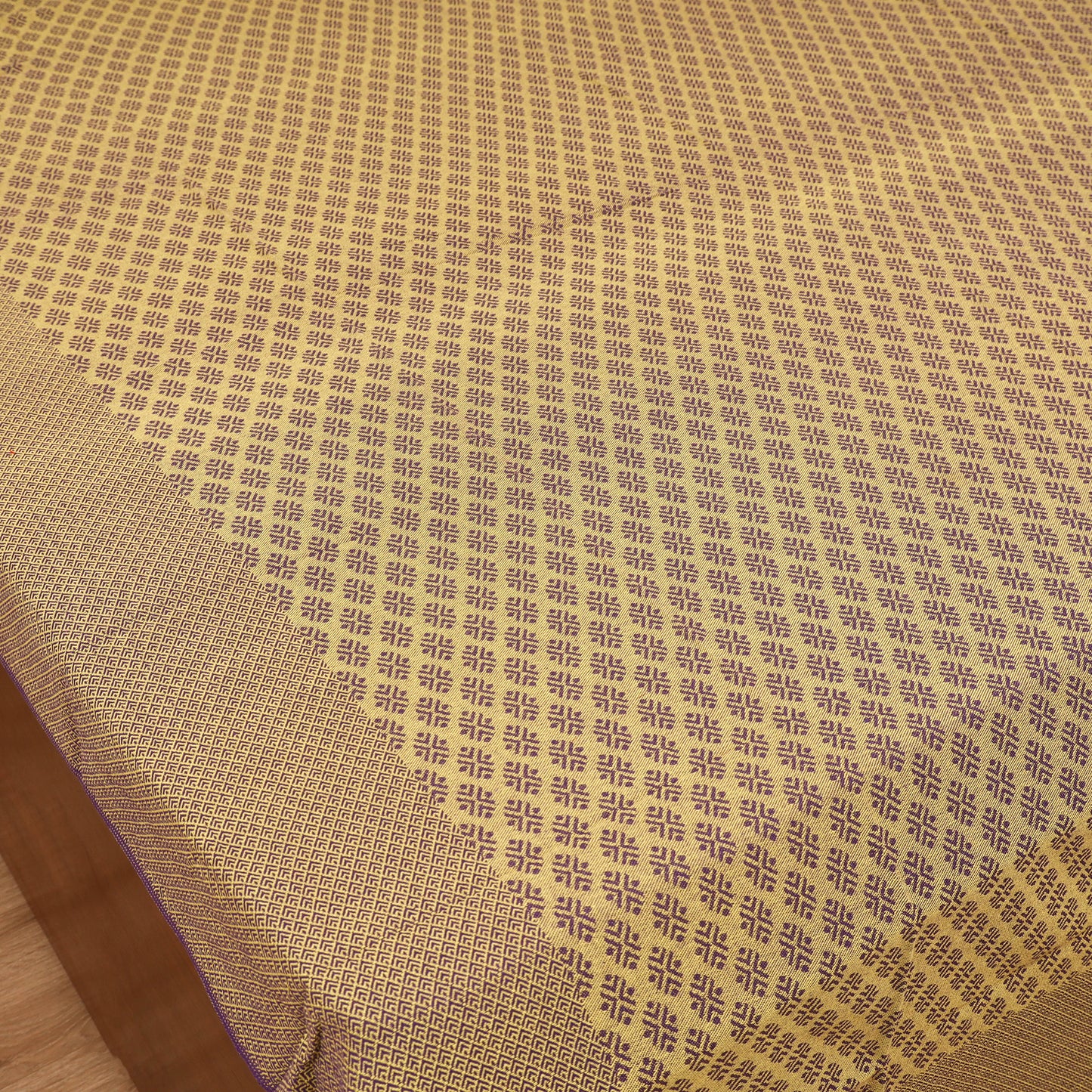 Bijnor Pure Handloom Cotton Double Bed Sheet (96 x 76 in) 70