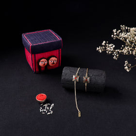 Handcrafted Meenakari Bhaiya Bhabhi Rakhi Set with Coir Box 79