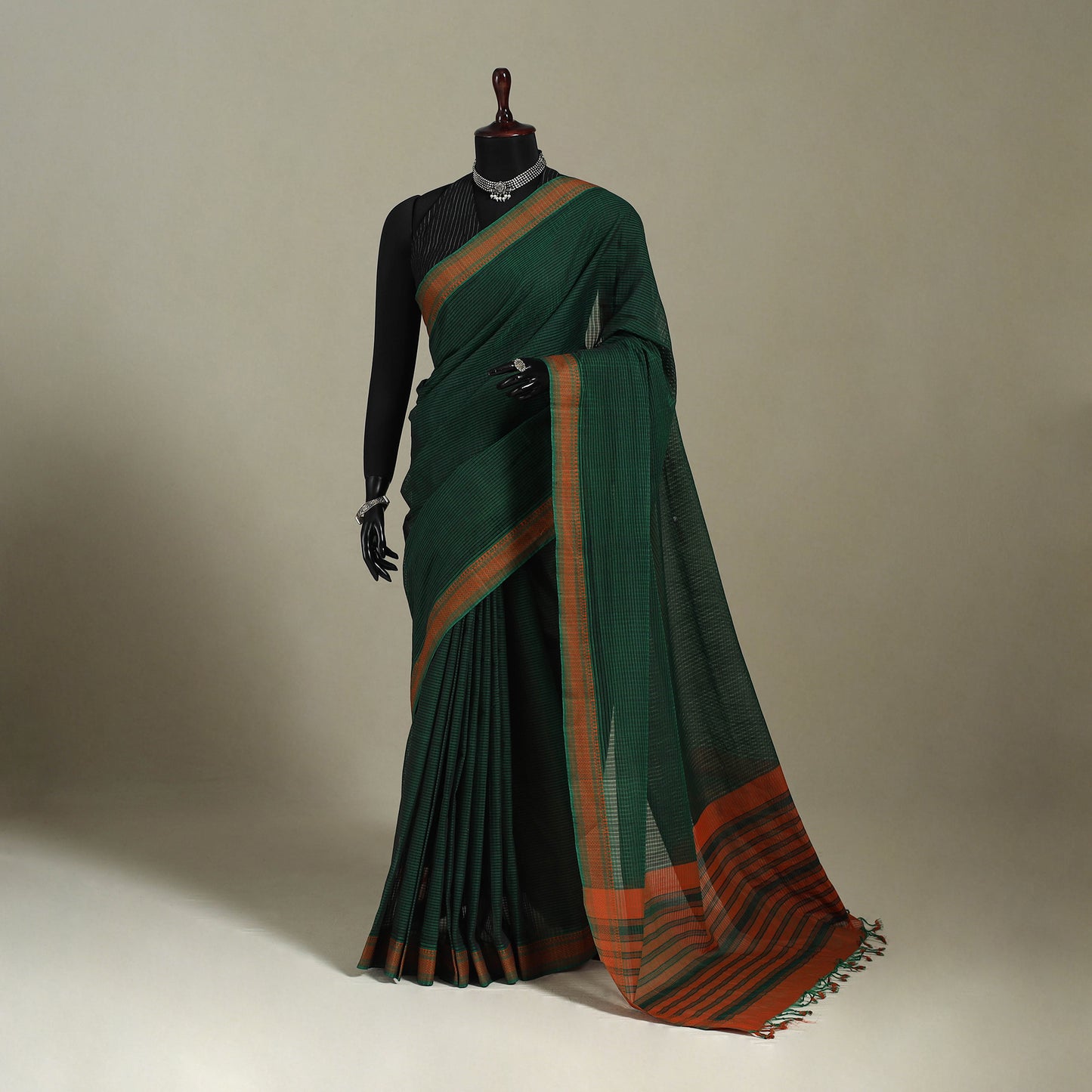 Green Handloom Missing Checks Cotton Mangalagiri Saree