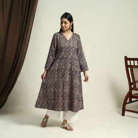  Brown A-Line Batik Print Cotton Kurta for Women