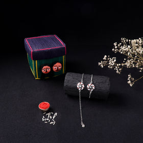 Handcrafted Meenakari Bhaiya Bhabhi Rakhi Set with Coir Box 116