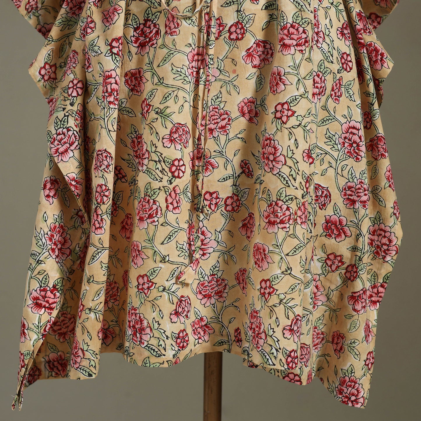 Beige Sanganeri Block Print Cotton Kaftan (Medium) 