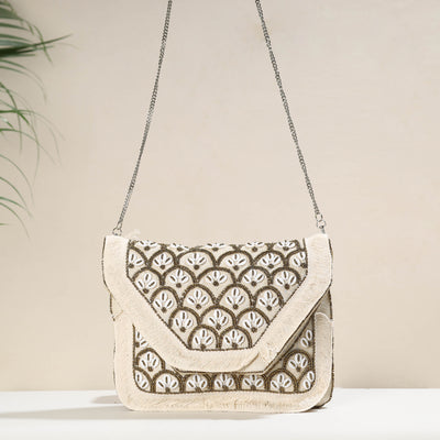 banjara sling bag