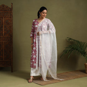  Pink Block Print Cotton Sanganeri Kurta Set (Set of 3)