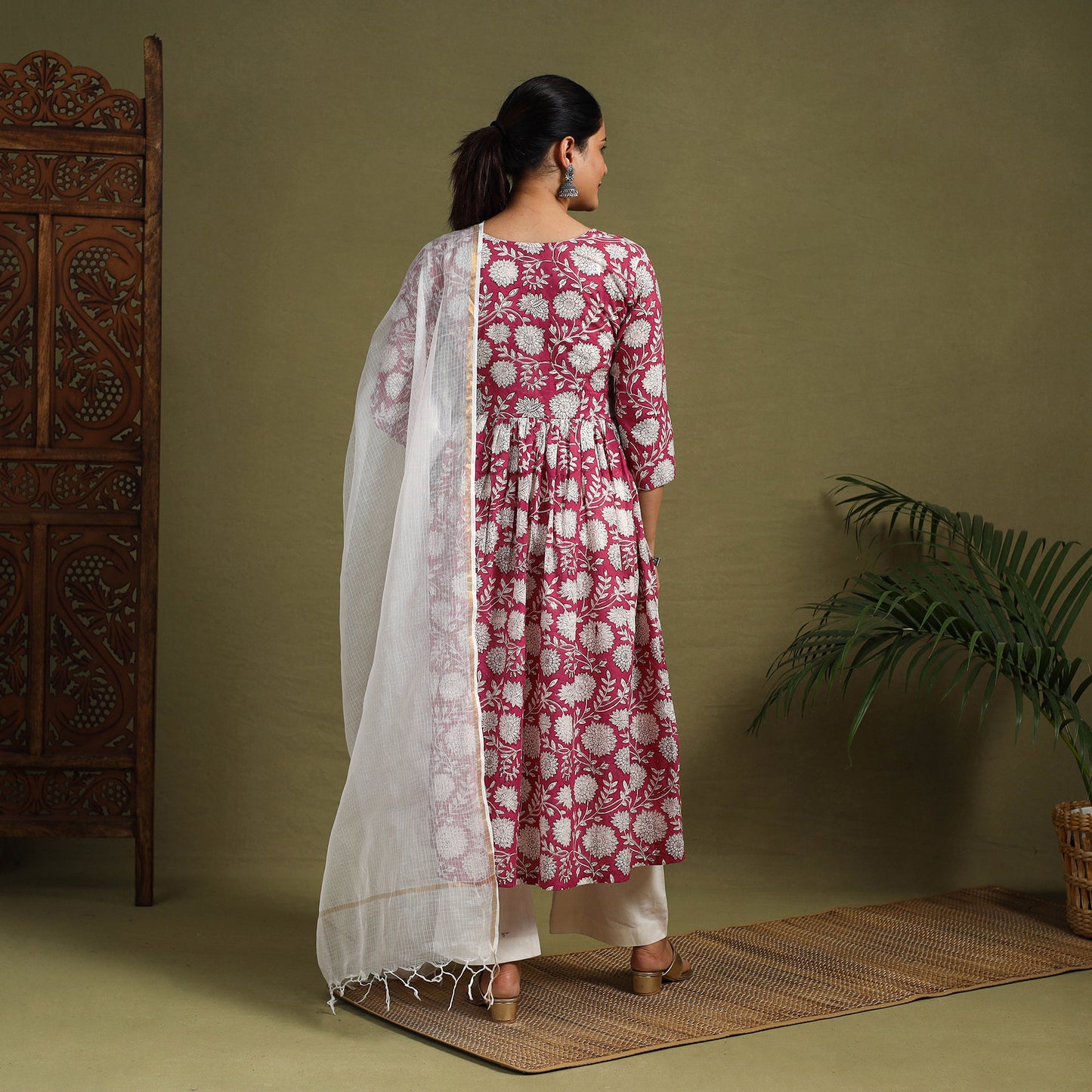  Pink Block Print Cotton Sanganeri Kurta Set (Set of 3)