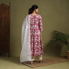  Pink Block Print Cotton Sanganeri Kurta Set (Set of 3)