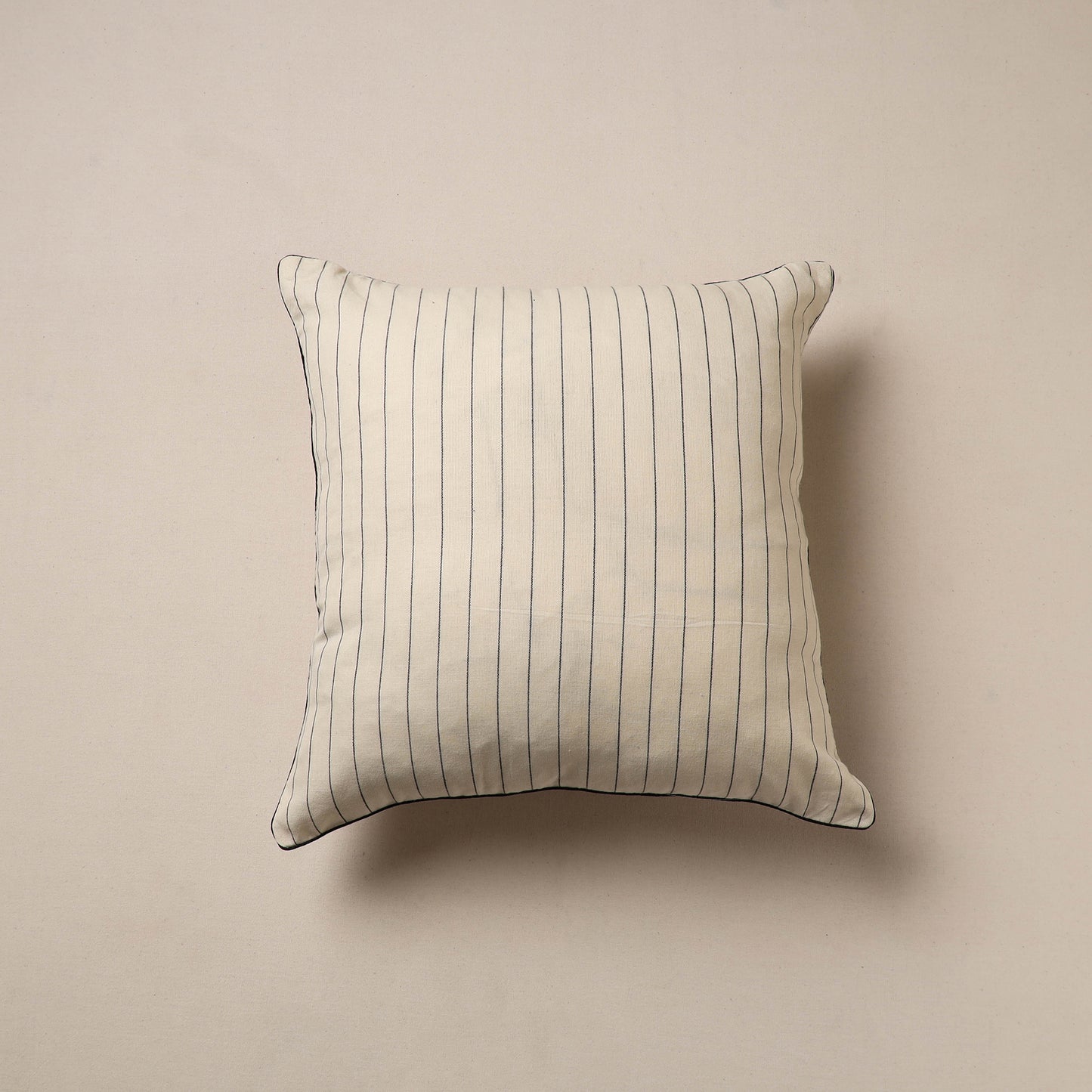 Jacquard Weave Cushion Cover (16 x 16 in) 05