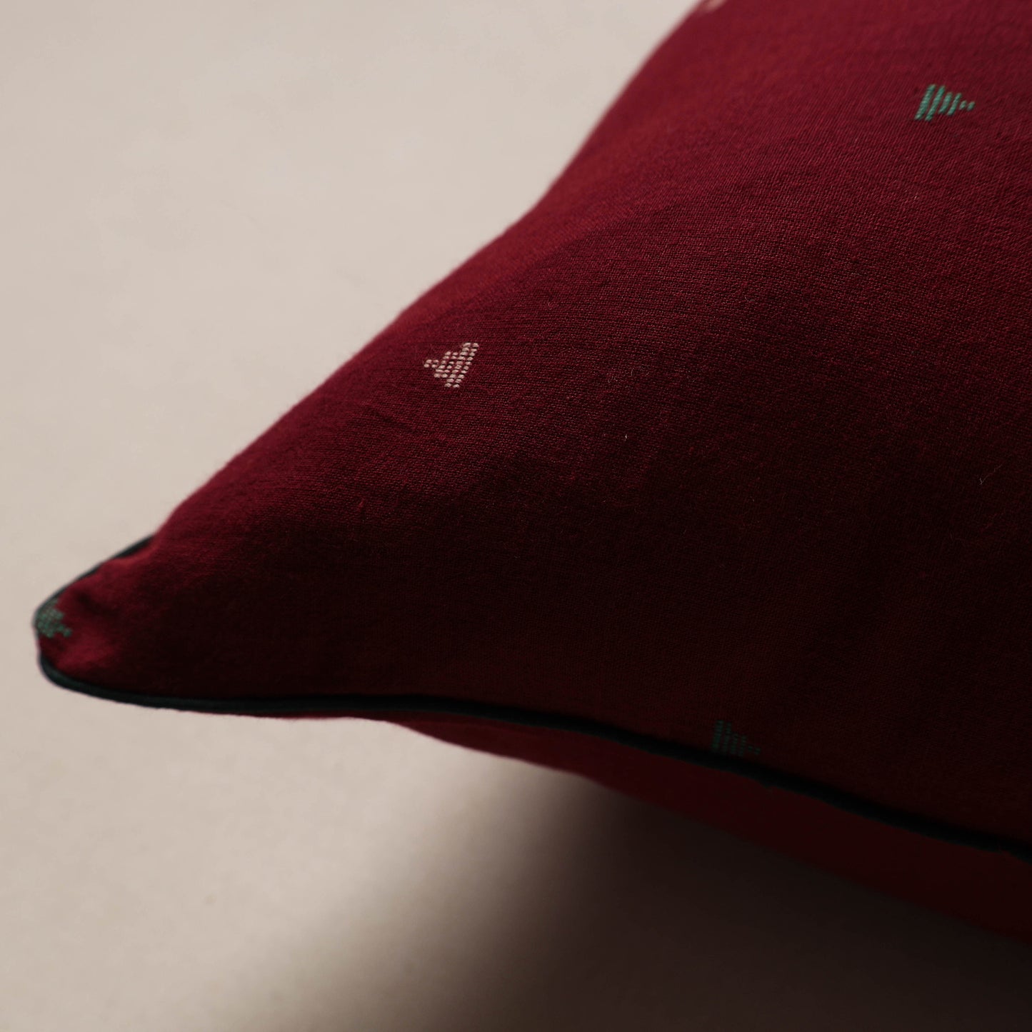 Jacquard Weave Cushion Cover (16 x 16 in) 07