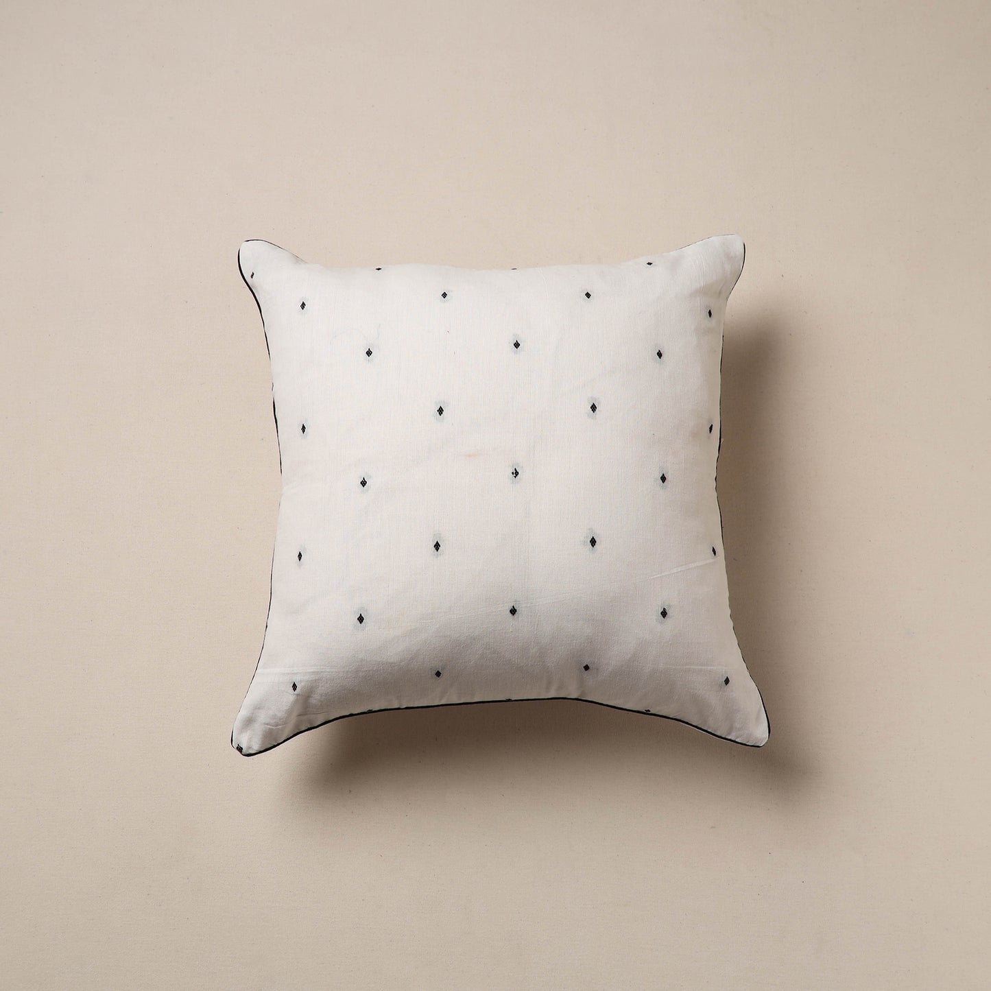 Jacquard Weave Cushion Cover (16 x 16 in) 11