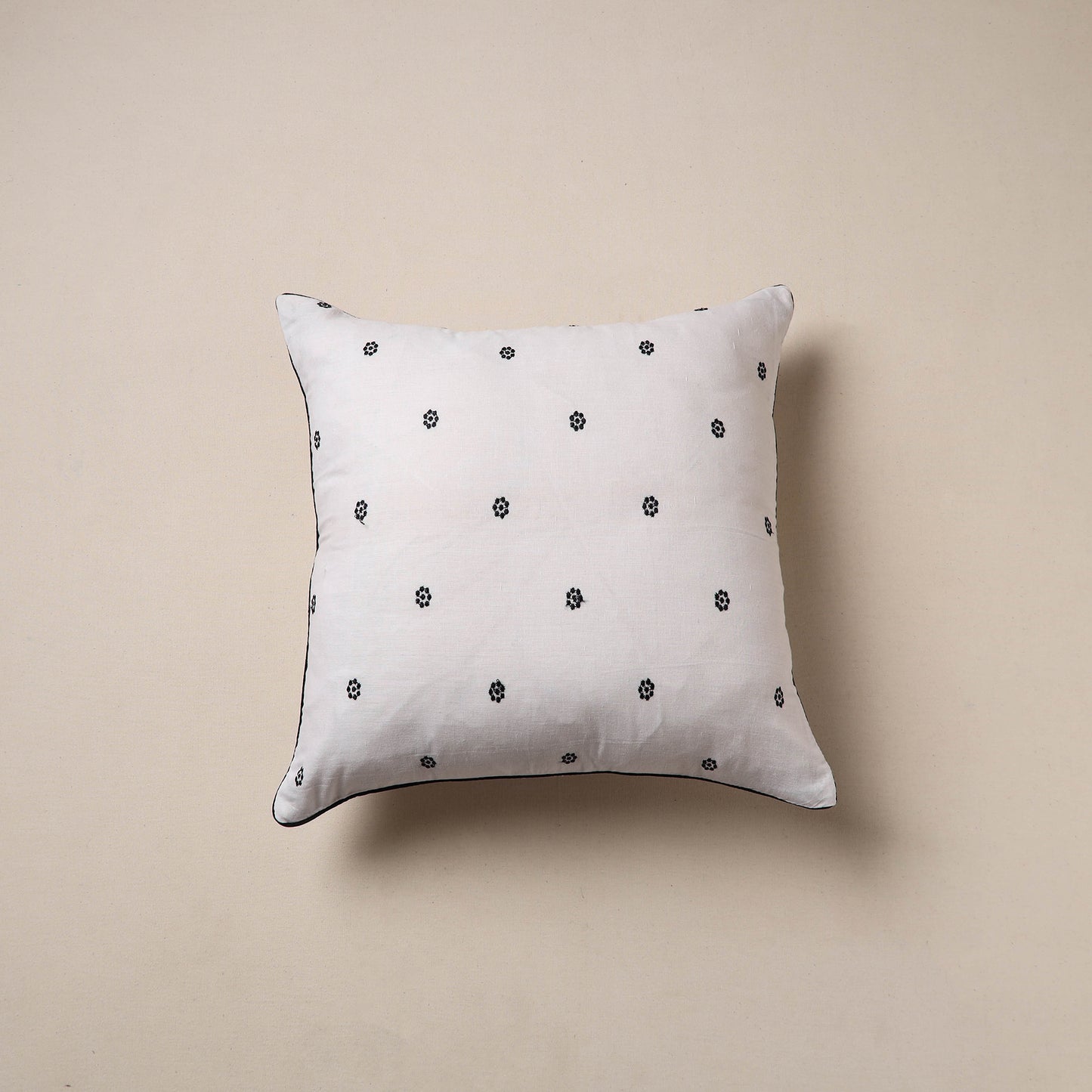 Jacquard Weave Cushion Cover (16 x 16 in) 16