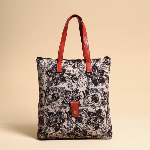 Black Handcrafted Kalamkari Block Printed Hand Bag with Leather Handle