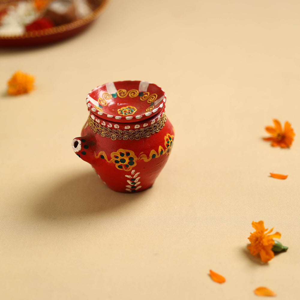 Traditional Handpainted Clay Karwa Chauth Kalash 40