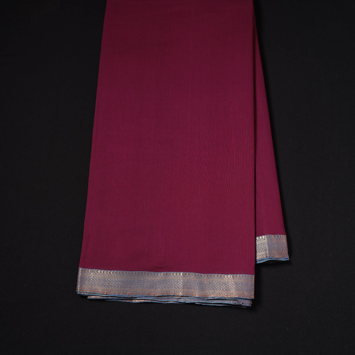 Handloom Mangalagiri Cotton Fabric with Nizam Zari Border 04