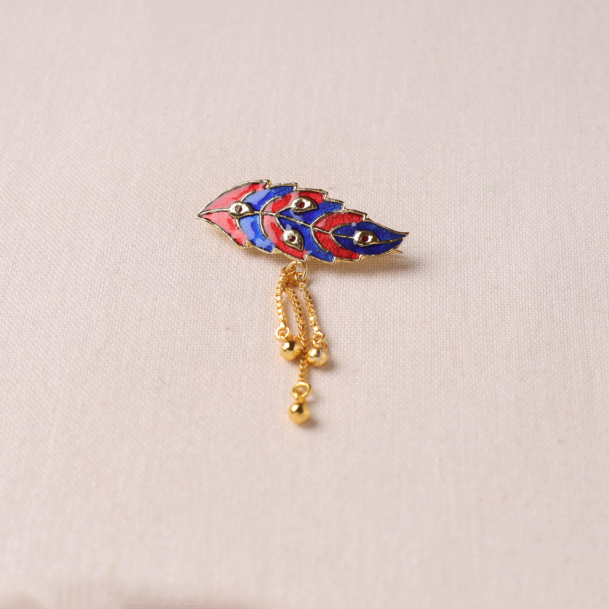 Drama Queen (Brooch)