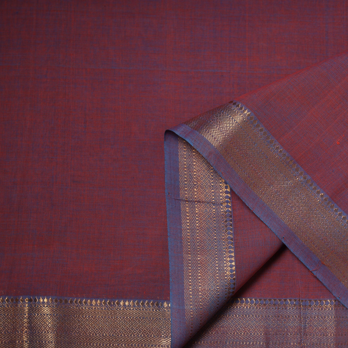 Handloom Mangalagiri Cotton Fabric with Nizam Zari Border 06