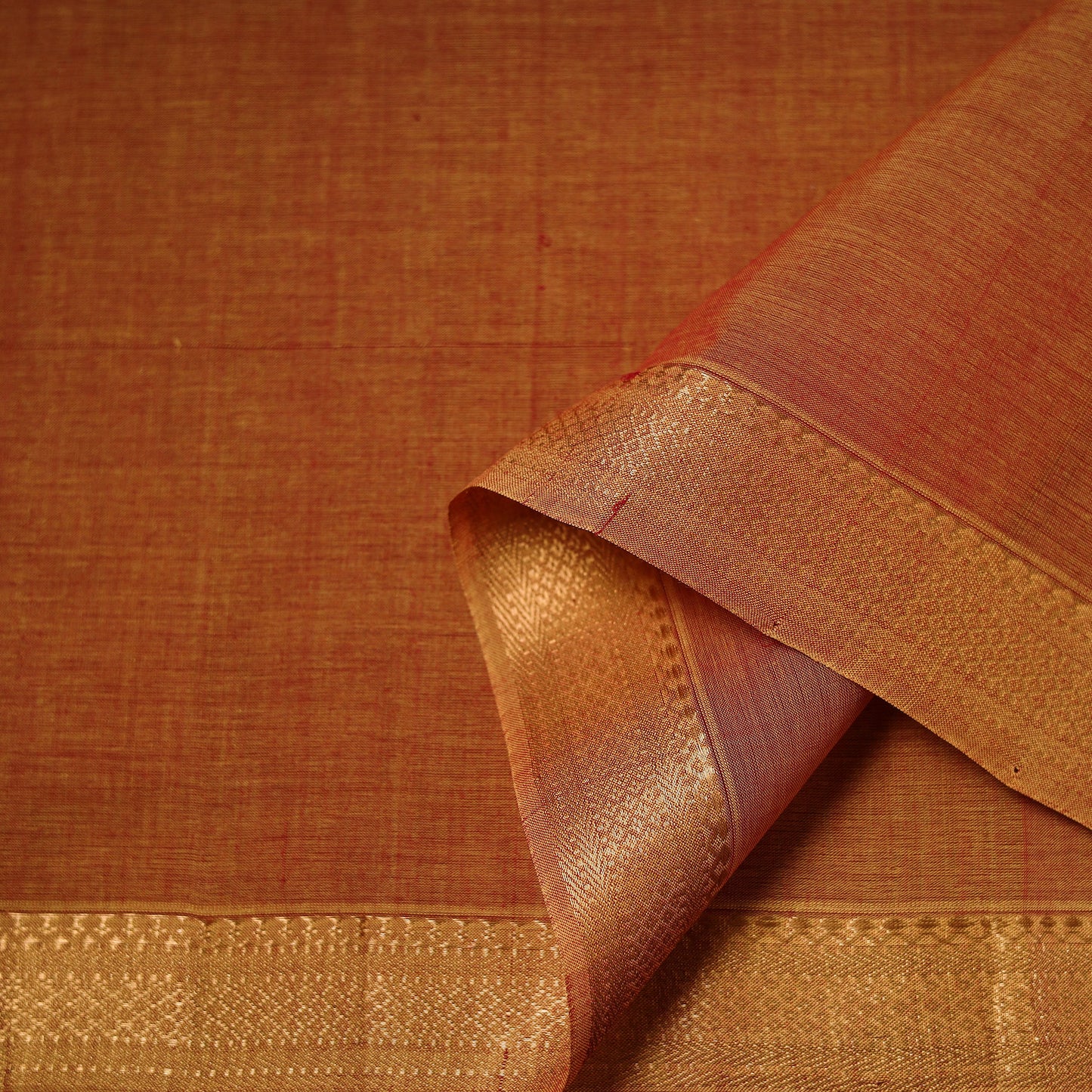 Handloom Mangalagiri Cotton Fabric with Nizam Zari Border 07