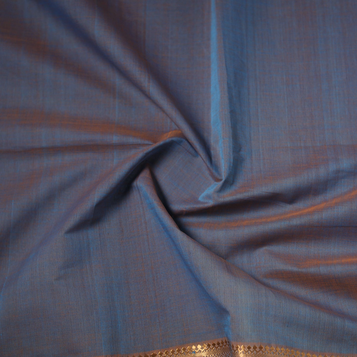 Handloom Mangalagiri Cotton Fabric with Nizam Zari Border 08