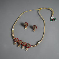 Handmade Kundan & Beadwork Choker Necklace Set 06