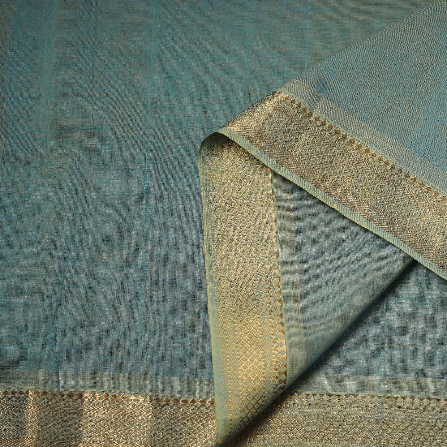 Handloom Mangalagiri Cotton Fabric with Nizam Zari Border 14