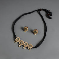 Handmade Kundan & Beadwork Jute Choker Necklace Set 11