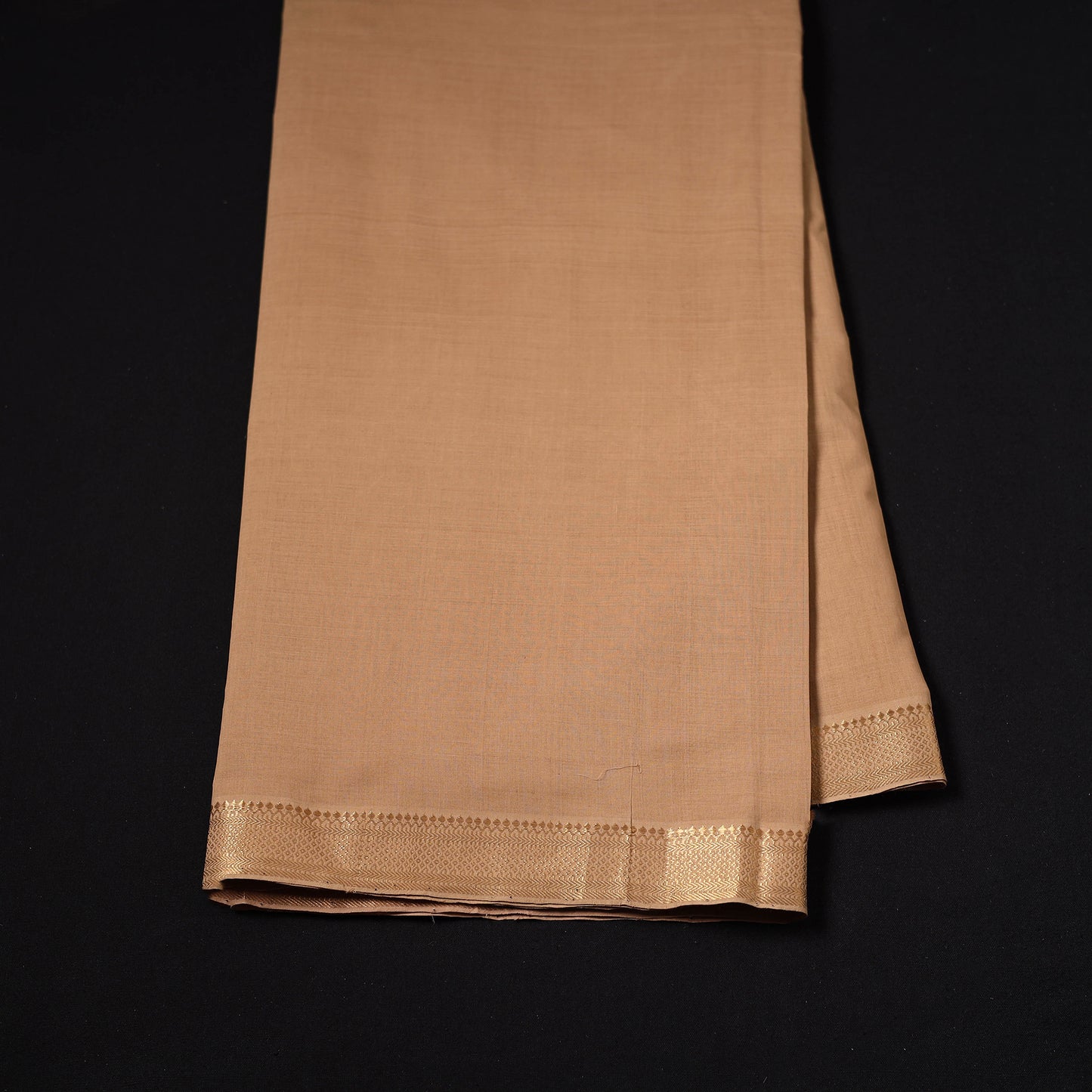 Handloom Mangalagiri Cotton Fabric with Nizam Zari Border 28