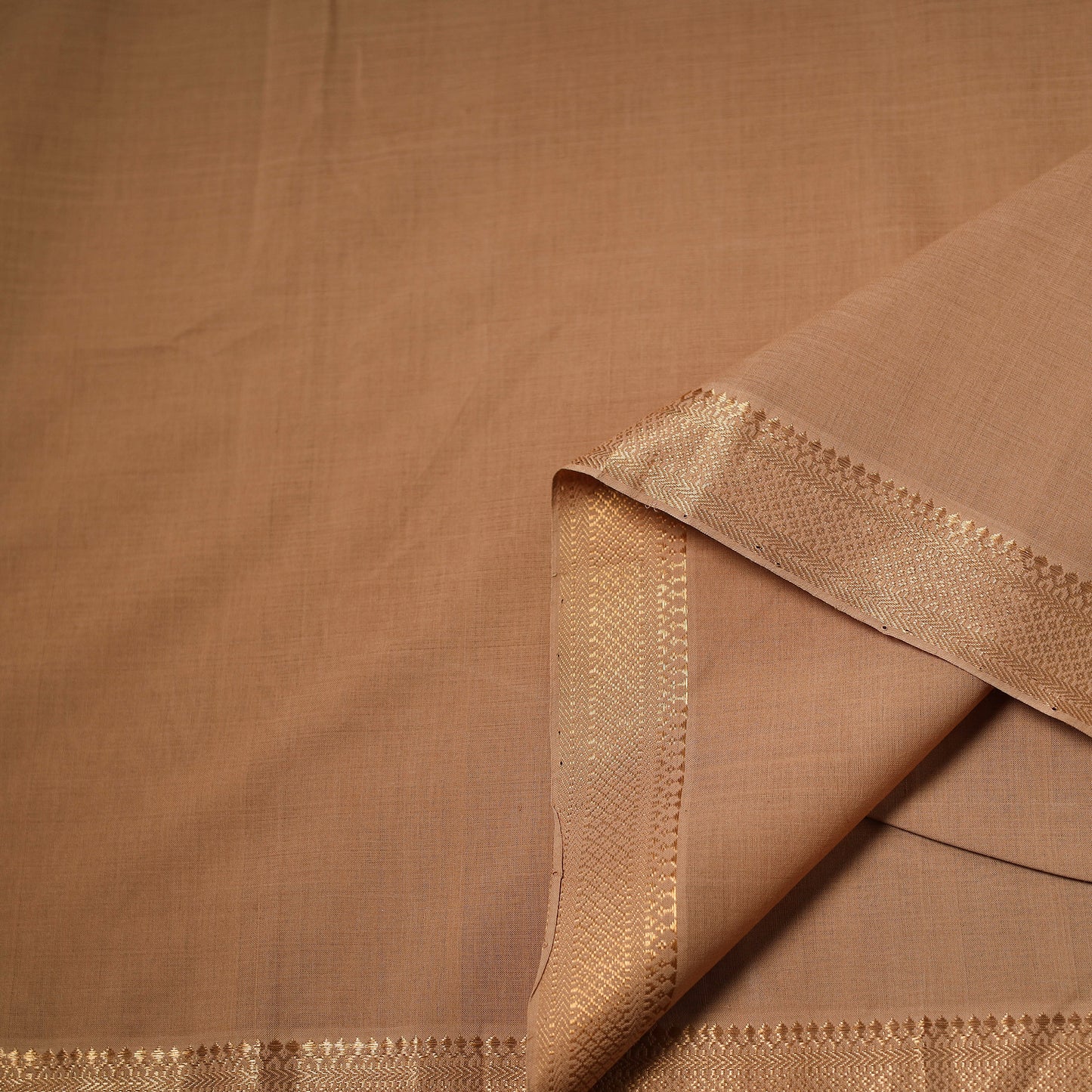 Handloom Mangalagiri Cotton Fabric with Nizam Zari Border 28