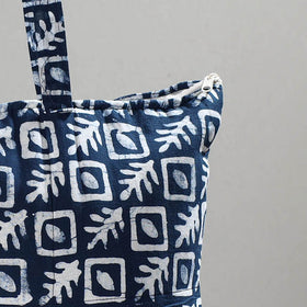 Blue Handcrafted Batik Printed Cotton Hand Bag 01