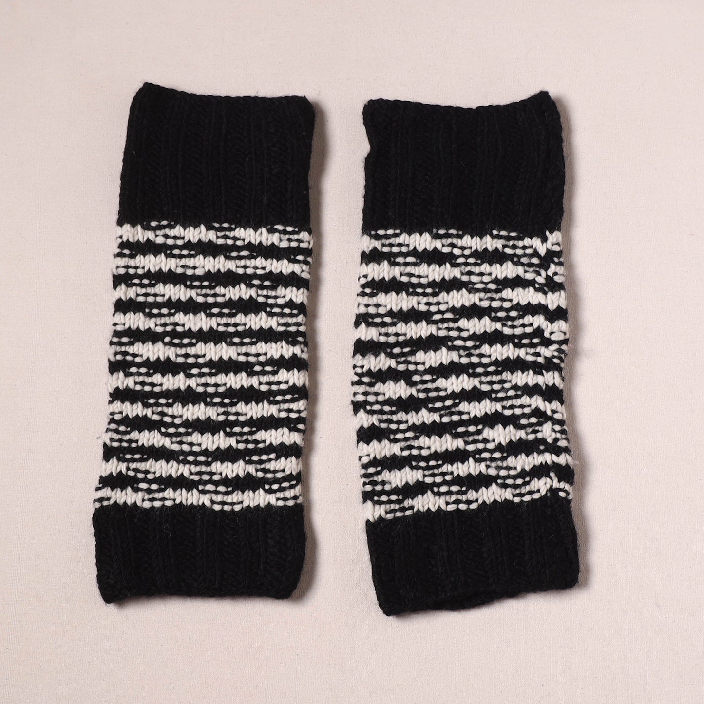 Kullu Karishma Hand Knitted Merino Wool Leg Warmer 26