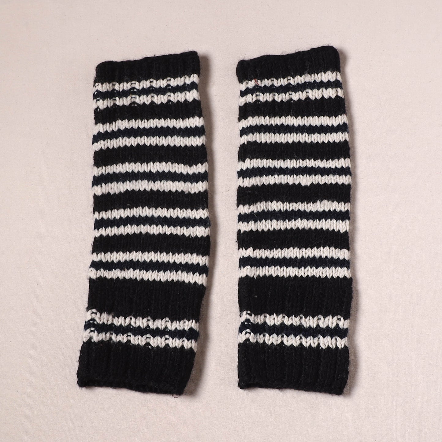 Kullu Karishma Hand Knitted Merino Wool Leg Warmer 29