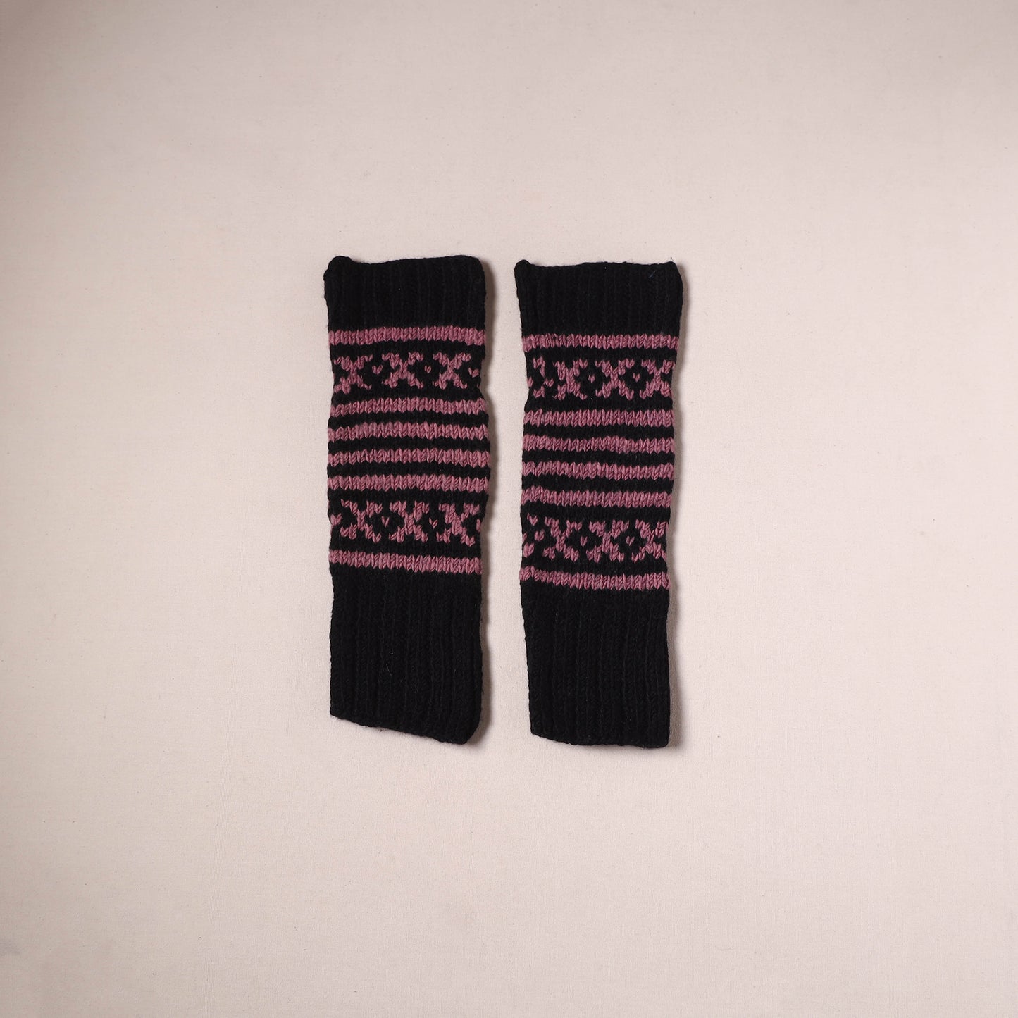 Kullu Karishma Hand Knitted Merino Wool Leg Warmer 31