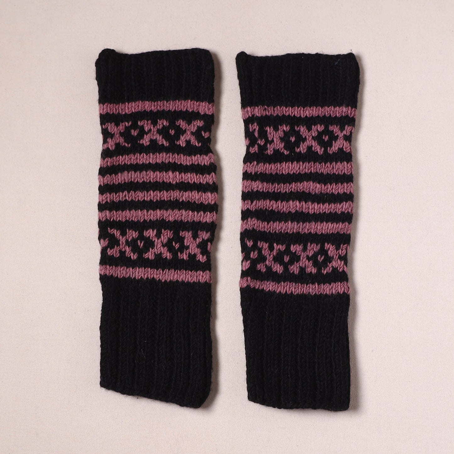 Kullu Karishma Hand Knitted Merino Wool Leg Warmer 31