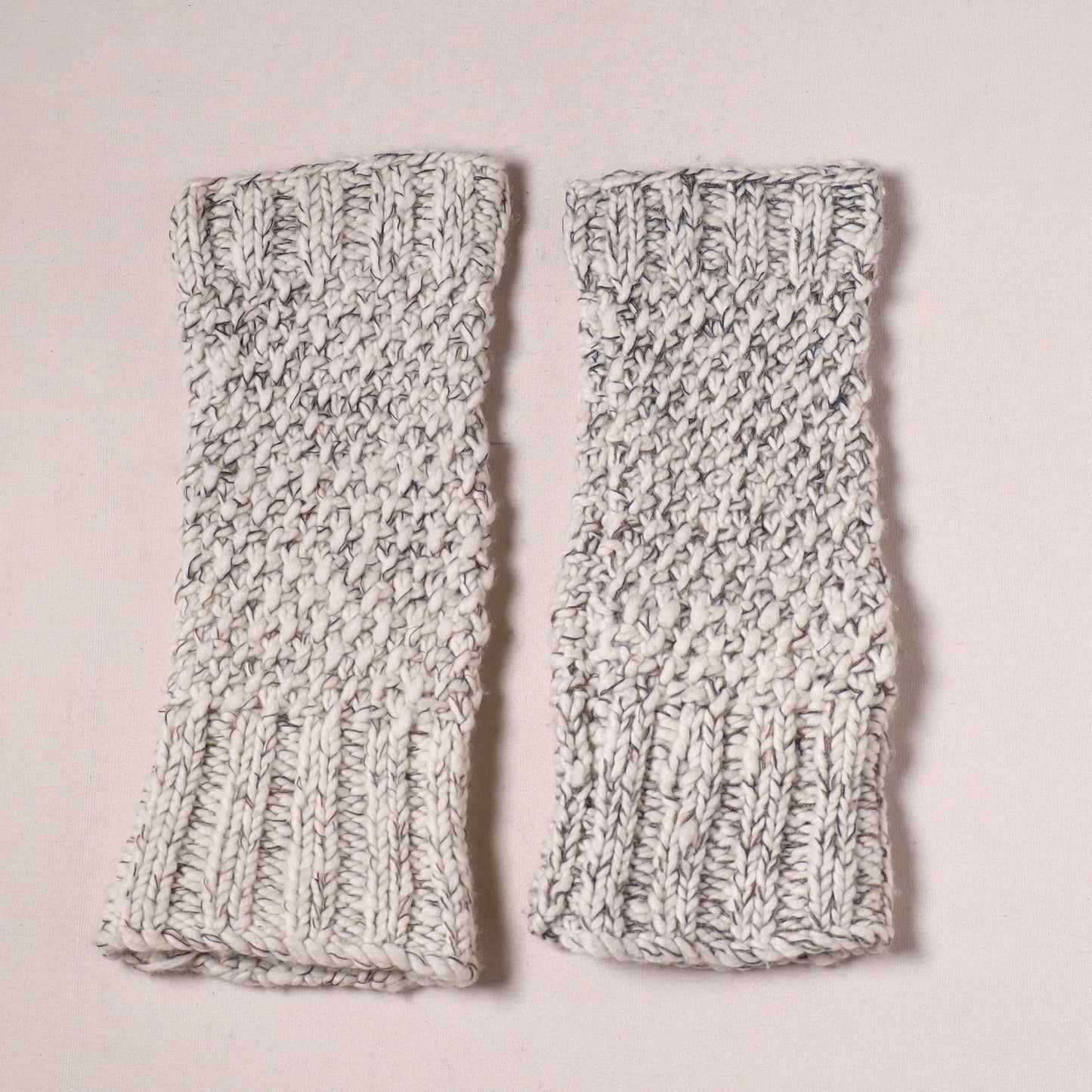 Kullu Karishma Hand Knitted Merino Wool Leg Warmer 33