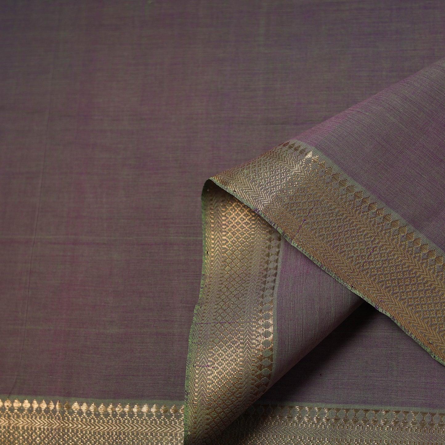 Handloom Mangalagiri Cotton Fabric with Nizam Zari Border 15