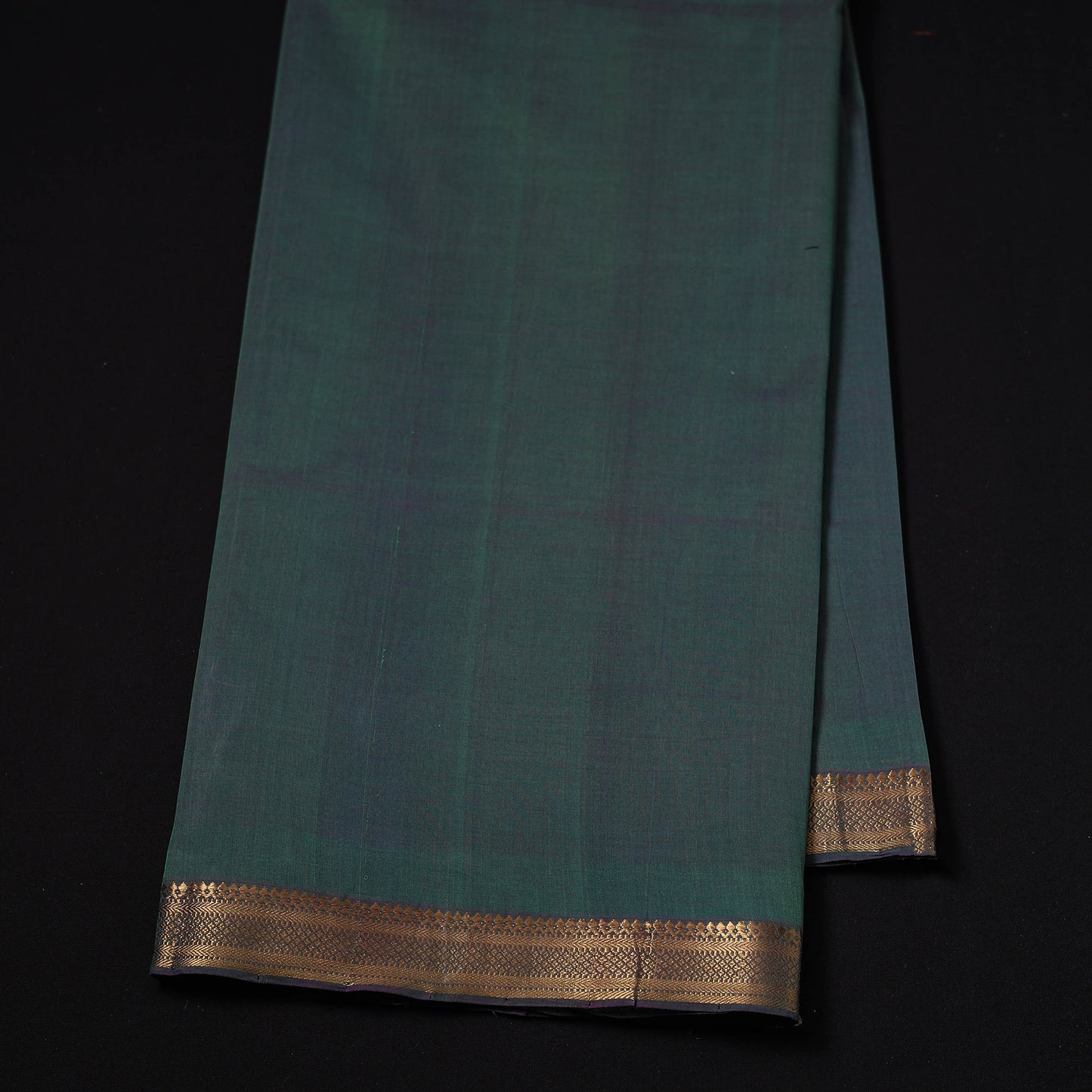 Handloom Mangalagiri Cotton Fabric with Nizam Zari Border 16