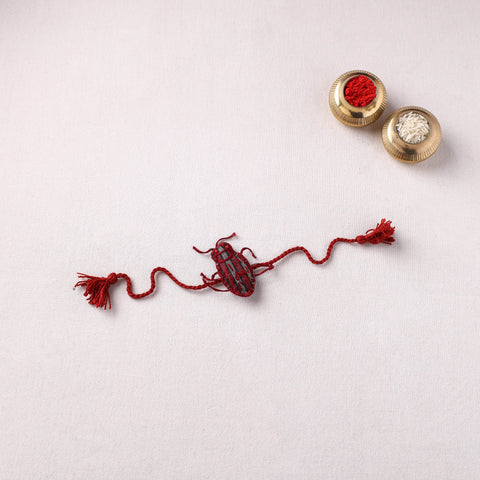 Cockroach - Reusable Handmade Threadwork Rakhi with Potli  10