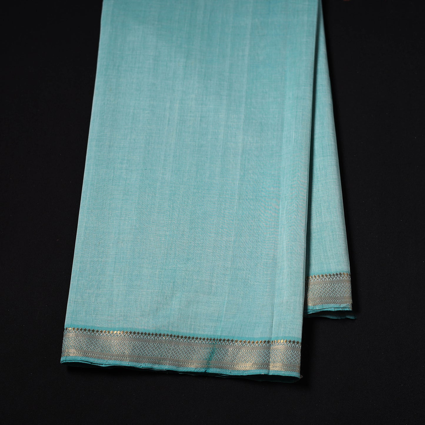 Handloom Mangalagiri Cotton Fabric with Nizam Zari Border 20