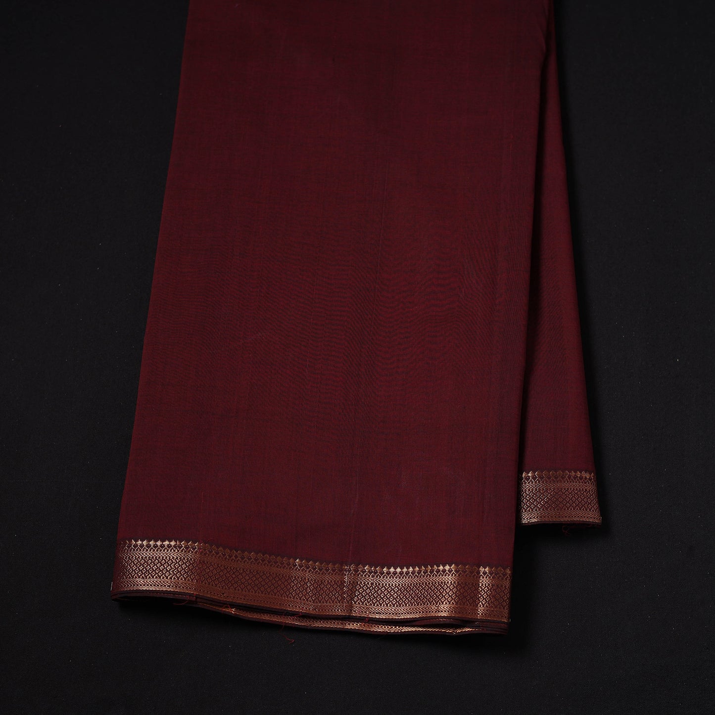 Handloom Mangalagiri Cotton Fabric with Nizam Zari Border 21