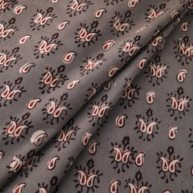 Hand Block Print Natural Dyed Cotton Nandana Fabric 11