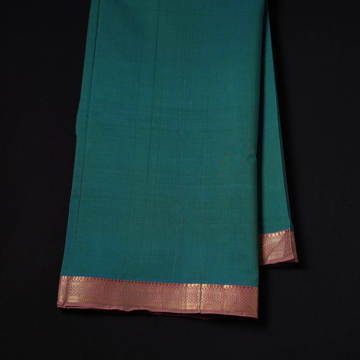 Handloom Mangalagiri Cotton Fabric with Nizam Zari Border 25