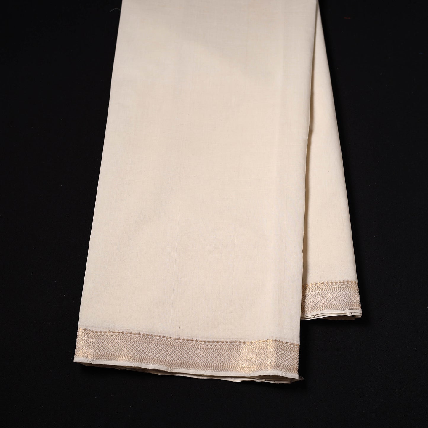 Handloom Mangalagiri Cotton Fabric with Nizam Zari Border 28