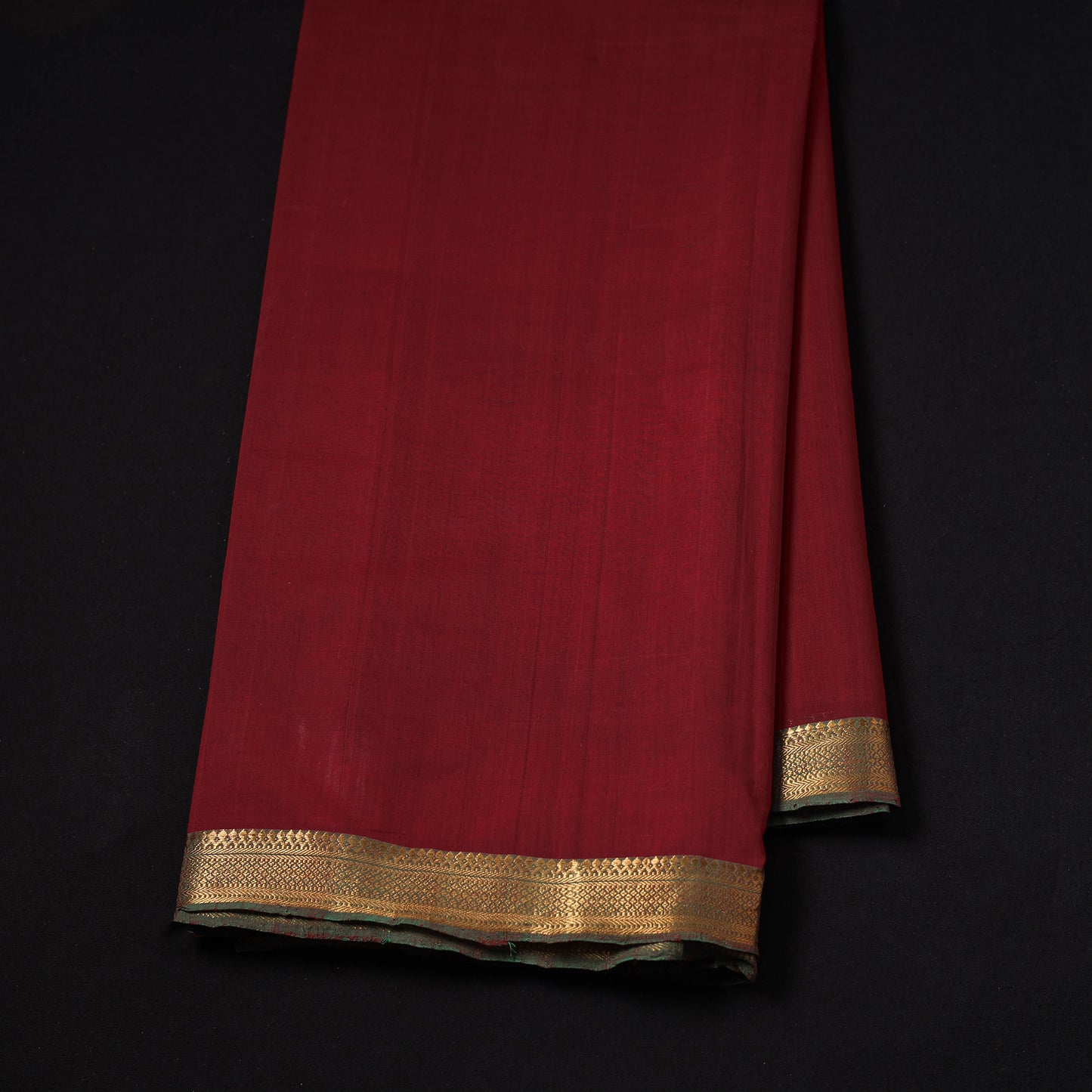 Handloom Mangalagiri Cotton Fabric with Nizam Zari Border 30