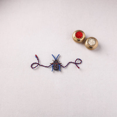 Cockroach - Reusable Handmade Threadwork Fabart Rakhi 02