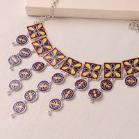 meenakari necklace