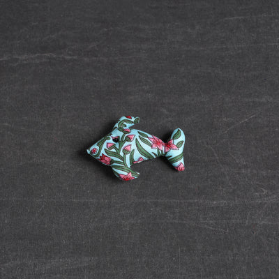 Handmade Stuffed Fridge Magnet for Decor 57