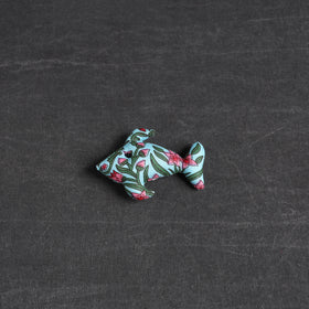 Handmade Stuffed Fridge Magnet for Decor 57
