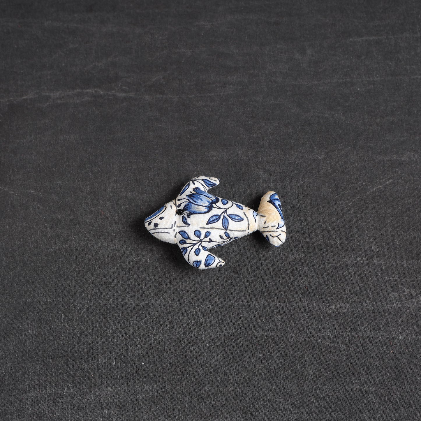 Handmade Stuffed Fridge Magnet for Decor 58