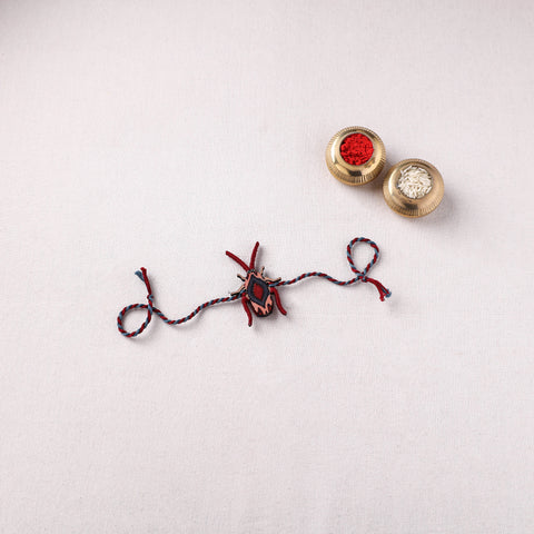 Cockroach - Reusable Handmade Threadwork Fabart Rakhi 10