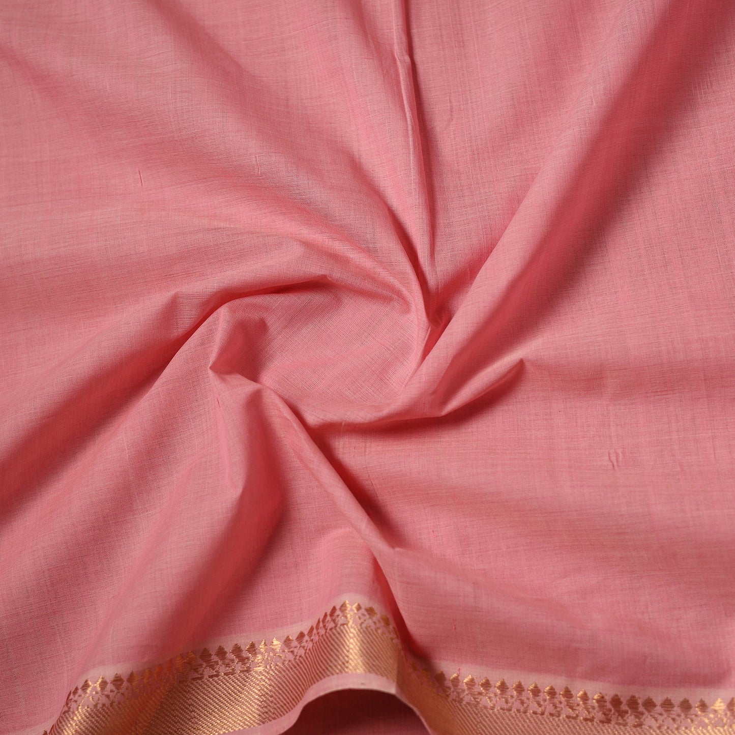 Handloom Mangalagiri Cotton Fabric with Nizam Zari Border 40