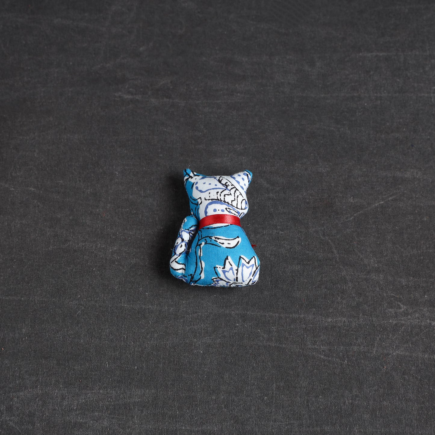 Handmade Stuffed Fridge Magnet for Decor 65