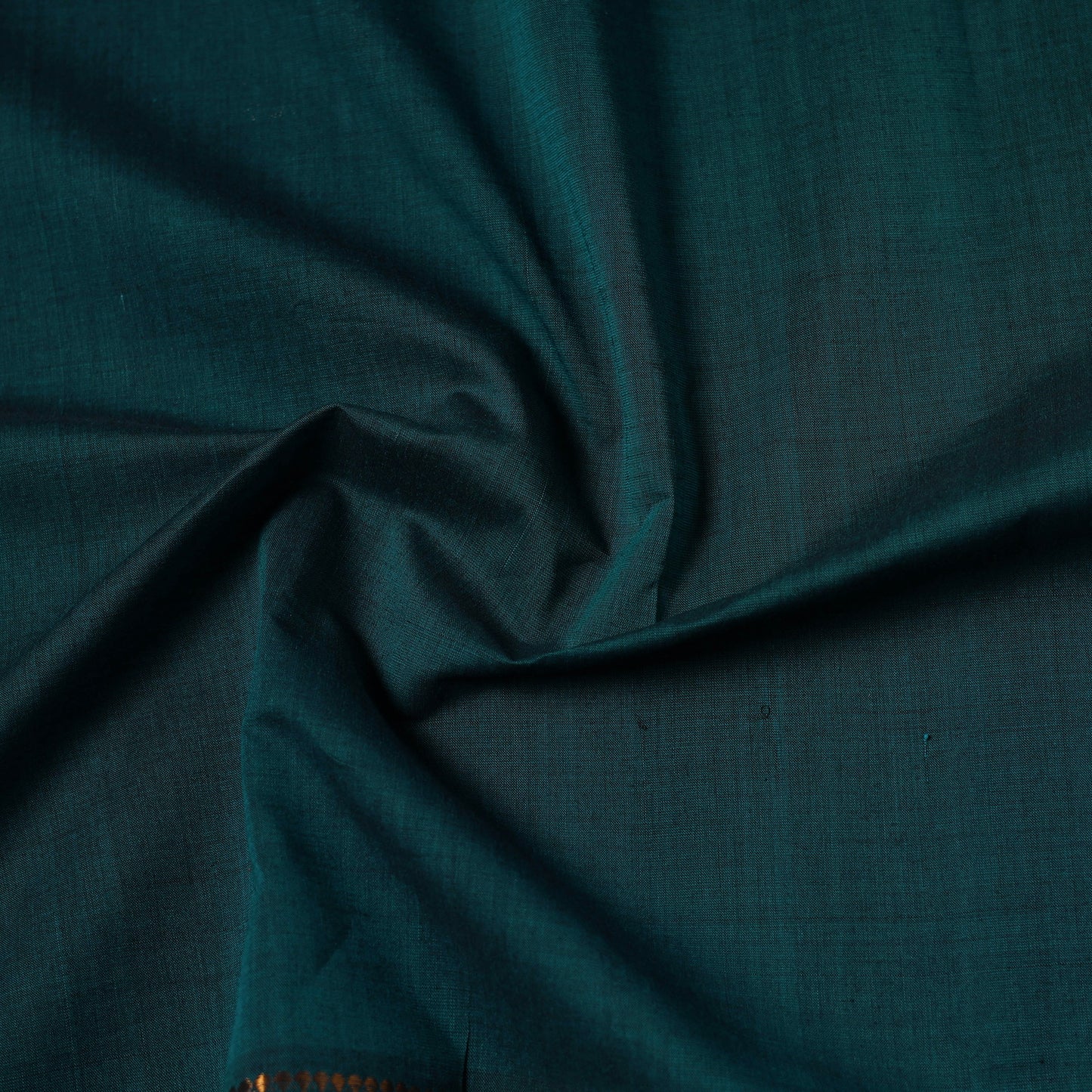 Handloom Mangalagiri Cotton Fabric with Nizam Zari Border 44